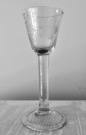 Georgian Wines, Rummers etc.. Georgian Wine Glass engraved rim